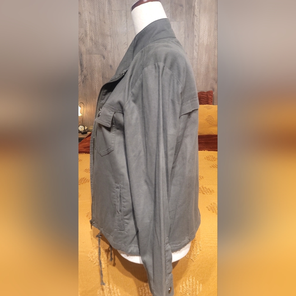 Christopher & Banks Green Gardening Jacket – NWT – Petite SmallStay stylish and - Picture 4 of 10